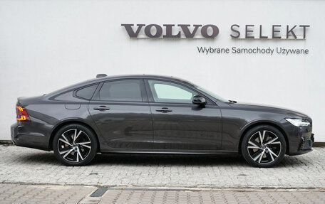 Volvo S90 II рестайлинг, 2022 год, 4 384 000 рублей, 5 фотография