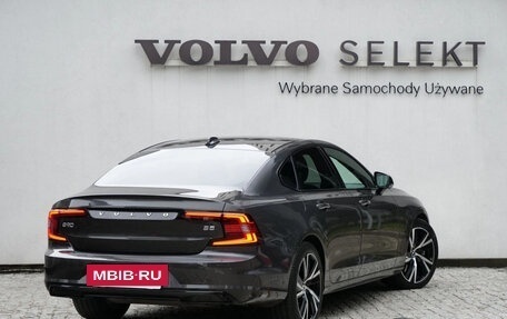 Volvo S90 II рестайлинг, 2022 год, 4 384 000 рублей, 6 фотография