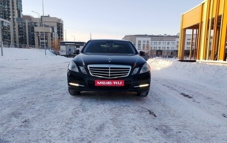 Mercedes-Benz E-Класс, 2011 год, 2 250 000 рублей, 1 фотография