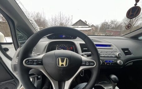 Honda Civic VIII, 2010 год, 750 000 рублей, 7 фотография