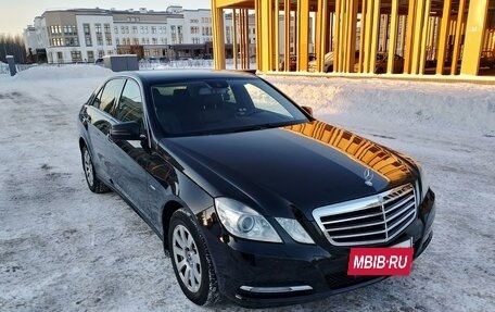 Mercedes-Benz E-Класс, 2011 год, 2 250 000 рублей, 14 фотография