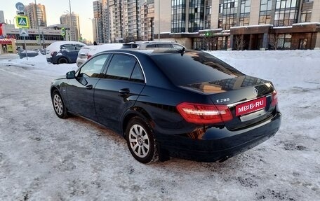 Mercedes-Benz E-Класс, 2011 год, 2 250 000 рублей, 12 фотография