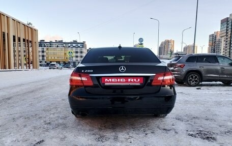 Mercedes-Benz E-Класс, 2011 год, 2 250 000 рублей, 16 фотография