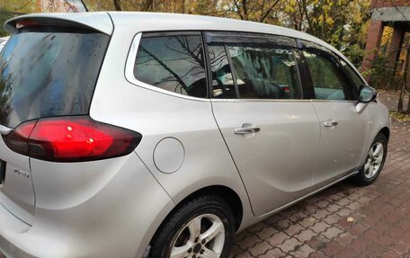 Opel Zafira C рестайлинг, 2012 год, 1 050 000 рублей, 20 фотография