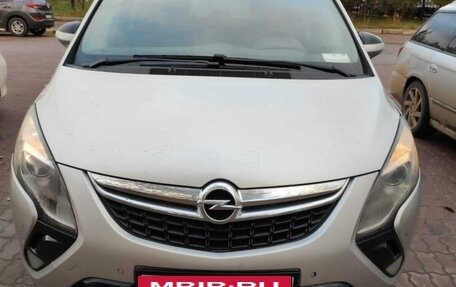 Opel Zafira C рестайлинг, 2012 год, 1 050 000 рублей, 16 фотография