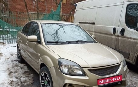 KIA Rio II, 2010 год, 680 000 рублей, 1 фотография