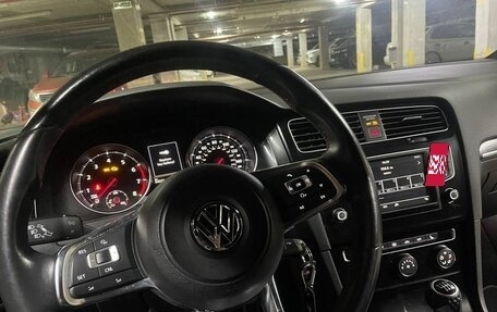 Volkswagen Golf GTI VII, 2015 год, 2 000 000 рублей, 12 фотография