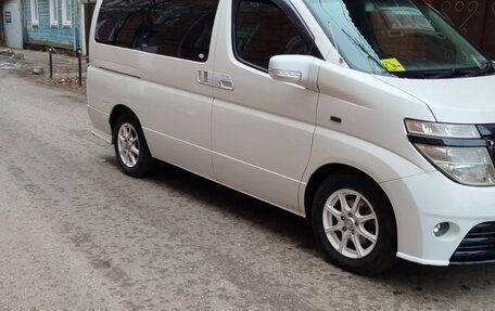 Nissan Elgrand III, 2003 год, 1 050 000 рублей, 3 фотография