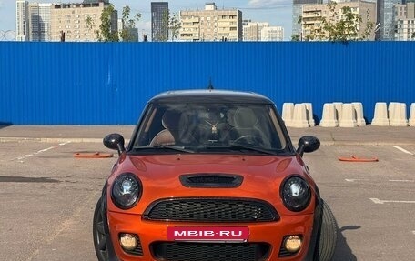 MINI Hatch, 2010 год, 1 350 000 рублей, 11 фотография