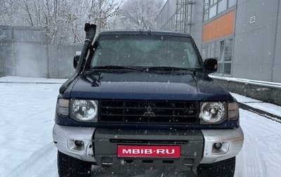 Mitsubishi Pajero III рестайлинг, 1997 год, 770 000 рублей, 1 фотография