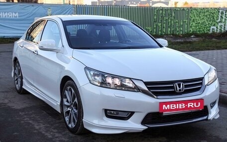 Honda Accord IX рестайлинг, 2013 год, 1 800 000 рублей, 8 фотография