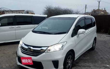 Honda Freed I, 2014 год, 1 350 000 рублей, 6 фотография