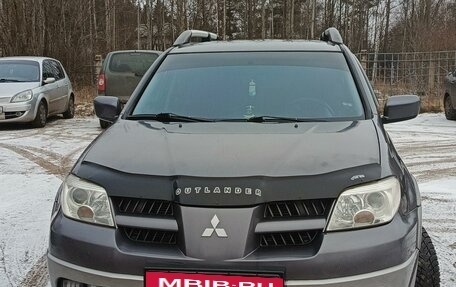 Mitsubishi Outlander III рестайлинг 3, 2005 год, 740 000 рублей, 6 фотография