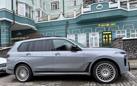 BMW X7, 2022 год, 18 000 000 рублей, 2 фотография