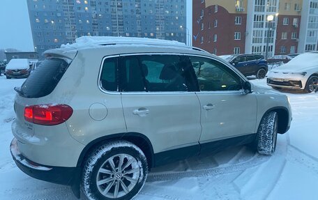 Volkswagen Tiguan I, 2012 год, 1 700 000 рублей, 2 фотография