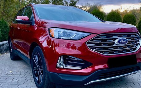 Ford Edge II рестайлинг, 2019 год, 3 500 000 рублей, 33 фотография