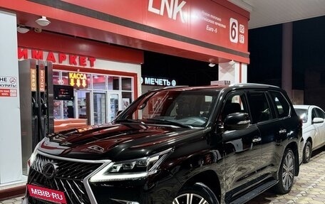 Lexus LX III, 2017 год, 7 500 000 рублей, 8 фотография