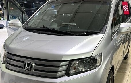 Honda Freed I, 2012 год, 1 189 000 рублей, 1 фотография