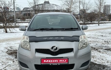 Toyota Vitz, 2009 год, 645 000 рублей, 2 фотография