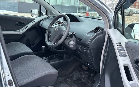 Toyota Vitz, 2009 год, 645 000 рублей, 14 фотография