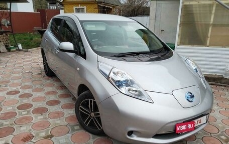 Nissan Leaf I, 2012 год, 900 000 рублей, 4 фотография