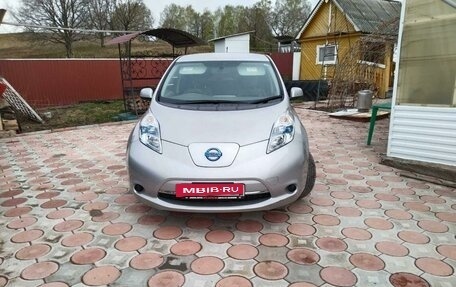 Nissan Leaf I, 2012 год, 900 000 рублей, 5 фотография