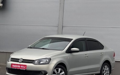 Volkswagen Polo VI (EU Market), 2013 год, 897 000 рублей, 1 фотография