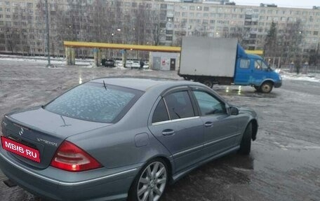 Mercedes-Benz C-Класс, 2004 год, 750 000 рублей, 13 фотография