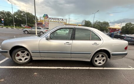 Mercedes-Benz E-Класс, 2000 год, 450 000 рублей, 7 фотография