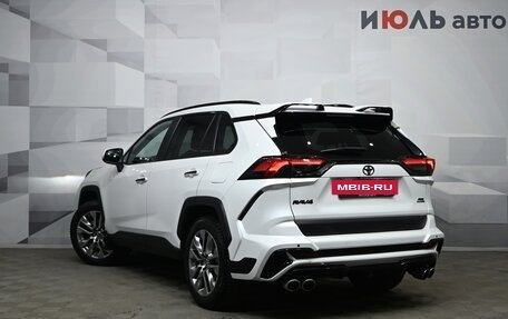 Toyota RAV4, 2021 год, 4 250 000 рублей, 7 фотография