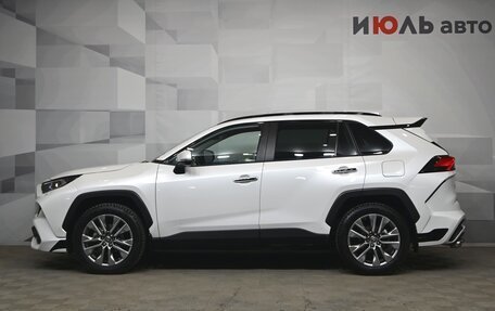 Toyota RAV4, 2021 год, 4 250 000 рублей, 9 фотография