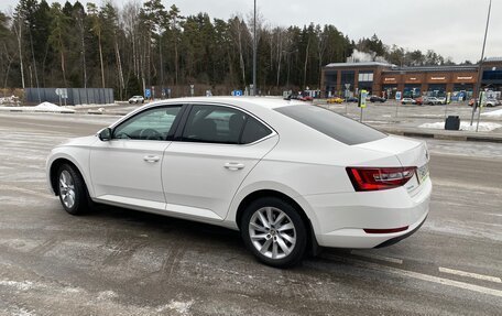 Skoda Superb III рестайлинг, 2019 год, 2 190 000 рублей, 5 фотография