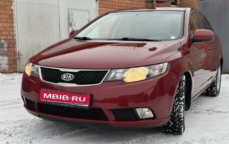 KIA Cerato III, 2011 год, 830 000 рублей, 1 фотография