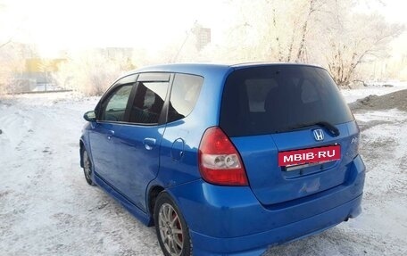 Honda Fit III, 2003 год, 450 000 рублей, 4 фотография