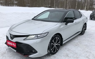 Toyota Camry, 2021 год, 4 000 000 рублей, 1 фотография