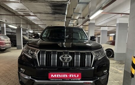 Toyota Land Cruiser Prado 150 рестайлинг 2, 2019 год, 5 800 000 рублей, 1 фотография