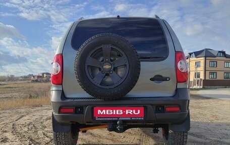 Chevrolet Niva I рестайлинг, 2012 год, 835 000 рублей, 3 фотография