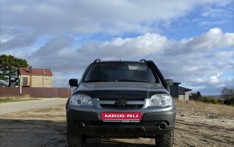 Chevrolet Niva I рестайлинг, 2012 год, 835 000 рублей, 6 фотография