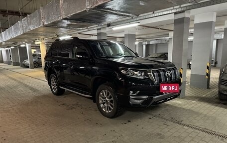 Toyota Land Cruiser Prado 150 рестайлинг 2, 2019 год, 5 800 000 рублей, 2 фотография