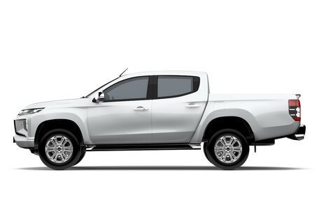 Mitsubishi L200 IV рестайлинг, 2023 год, 5 650 000 рублей, 2 фотография