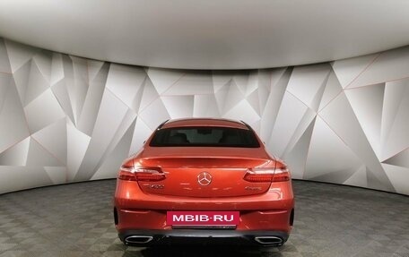 Mercedes-Benz E-Класс, 2017 год, 4 993 000 рублей, 8 фотография