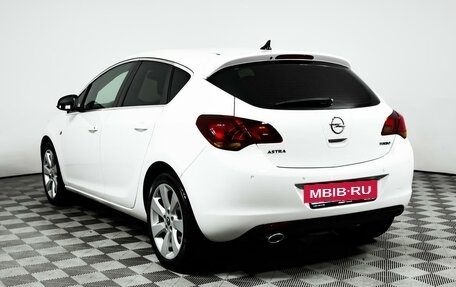 Opel Astra J, 2011 год, 1 244 600 рублей, 7 фотография