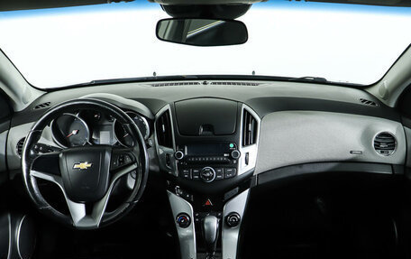 Chevrolet Cruze II, 2012 год, 1 022 000 рублей, 13 фотография