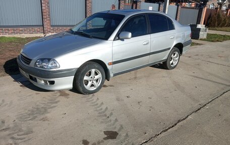 Toyota Avensis III рестайлинг, 1999 год, 330 000 рублей, 2 фотография