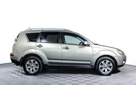 Mitsubishi Outlander III рестайлинг 3, 2008 год, 1 258 600 рублей, 4 фотография