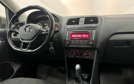 Volkswagen Polo VI (EU Market), 2015 год, 1 098 000 рублей, 16 фотография