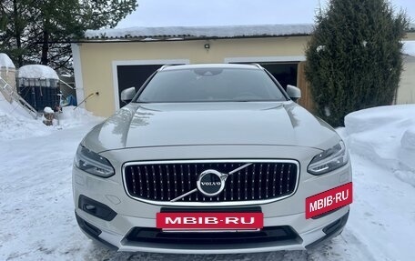 Volvo V90 Cross Country I рестайлинг, 2020 год, 5 600 000 рублей, 13 фотография