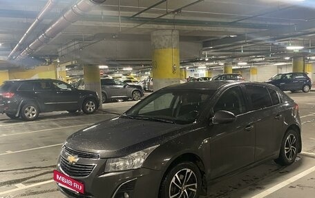 Chevrolet Cruze II, 2013 год, 700 000 рублей, 2 фотография