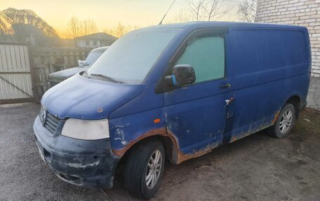 Volkswagen Transporter T5 рестайлинг, 2004 год, 470 000 рублей, 3 фотография