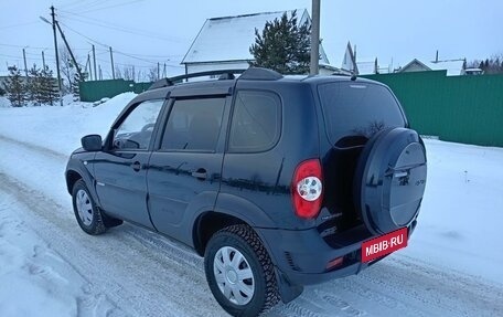 Chevrolet Niva I рестайлинг, 2012 год, 608 000 рублей, 4 фотография